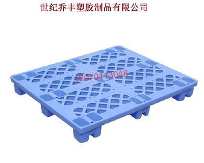 南昌世紀喬豐制品與朱軍的職業(yè)形象——企博網(wǎng)職業(yè)博客包裝制品領(lǐng)域的專業(yè)展示